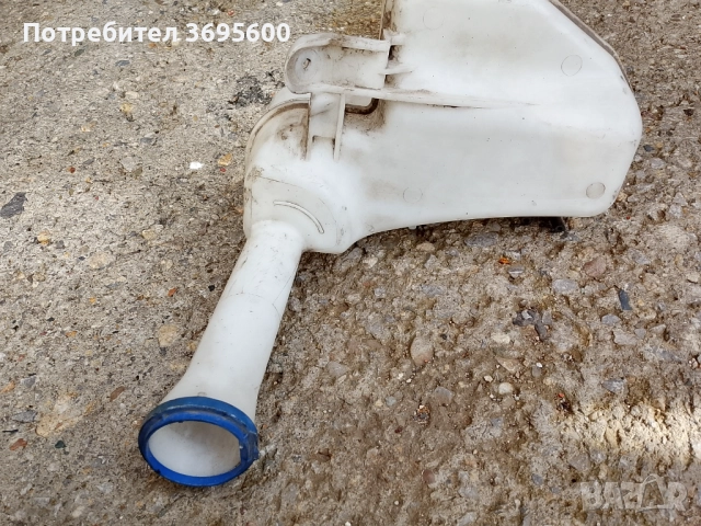 Toyota Aygo Citroen C1 Peugeot 106 Тойота Айго Пежо казанче помпичка моторче течност чистчки , снимка 4 - Части - 52637211