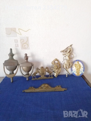 Бронзови чукала за врати и бронзови орнаменти за часовници и мебели. , снимка 8 - Антикварни и старинни предмети - 48271832