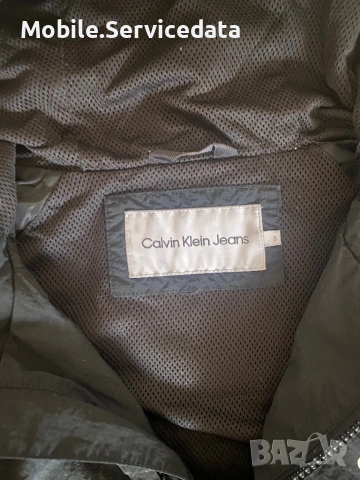 Calvin Klein Jeans Stacked Logo Windbreaker – Мъжко ветроустойчиво яке, размер S, снимка 4 - Спортни дрехи, екипи - 54084278