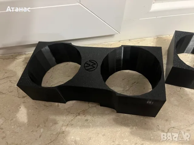 Поставка за чаши за VW Golf 5 и 6 , снимка 2 - Части - 29701505