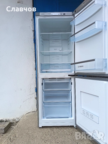 Хладилник с фризер Bosch 170 см инокс, снимка 4 - Хладилници - 53945372