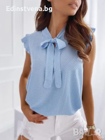 Дамска светлосиня блуза без ръкави с панделка и точки, снимка 1