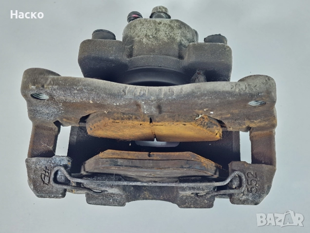 Преден Ляв Спирачен Апарат Toyota Yaris P13 Hybrid Тойота Ярис Хибрид П13 2017-2019, снимка 2 - Части - 52794743