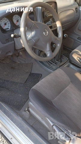 Nissan Navara 2.5 Double Cab, снимка 7 - Автомобили и джипове - 54035691