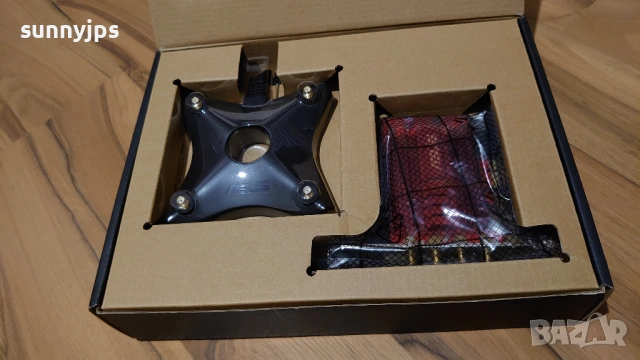 Asus PCE-AC88 Wi-Fi карта AC3100, снимка 4 - Мрежови адаптери - 54358594