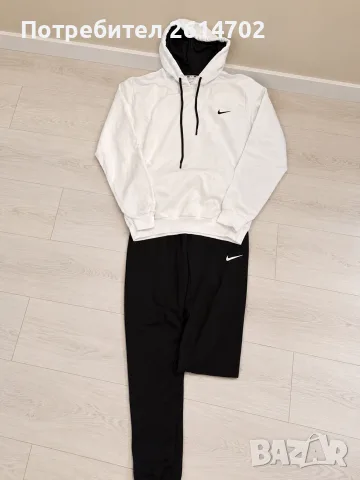 Дамски комплект Nike - М размер , снимка 2 - Спортни екипи - 56466868