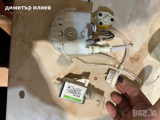 Кафемашина Philips, снимка 3 - Кафемашини - 42599584