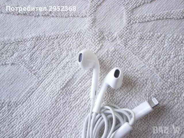 Слушалки Apple EarPods с конектор Lightning, снимка 4 - Слушалки, hands-free - 47633928