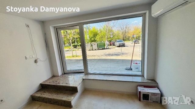 Отдава под наем  ъглово помещение 29,50 м. кв. със статут гараж Площад Папа Йоан Павел II N3, снимка 6 - Апартаменти - 54315781