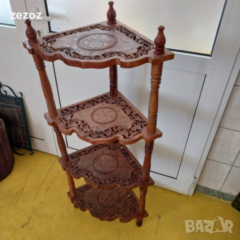 Ъглова етажерка масив манго