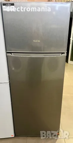 Хладилник с отделна камера Vestel KVD362ILF
