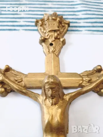 Красив бронзов кръст, снимка 3 - Антикварни и старинни предмети - 50097242