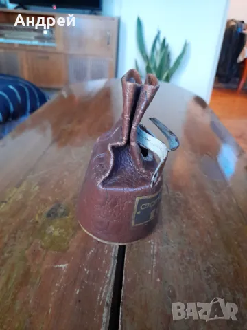 Стара кожена касичка, снимка 3 - Други ценни предмети - 48631906