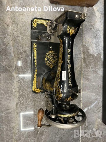 Автентична Ръчна шевна машина ,,SINGER" в куфар , снимка 3 - Антикварни и старинни предмети - 42854021