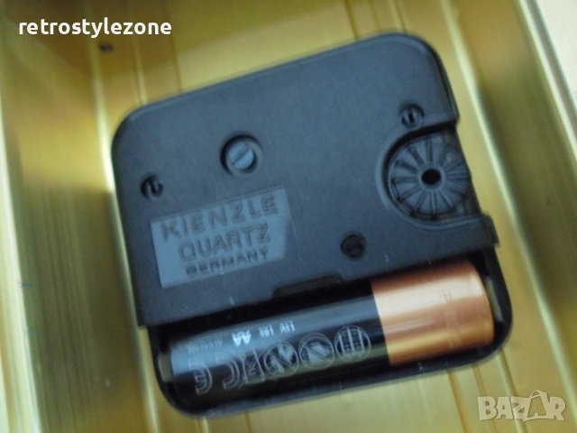 № 8535 Стар настолен часовник Kienzle  , снимка 6 - Други ценни предмети - 53906972