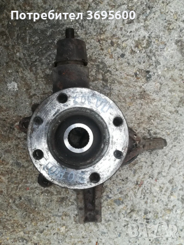  Преден десен шенкел главина Peugeot 307 Пежо 307 предни шенкели главини