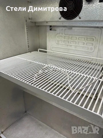 Хладилна витрина UGUR 60/87см, снимка 4 - Витрини - 50971736