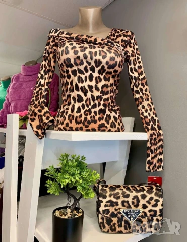 блуза с леопардов принт 