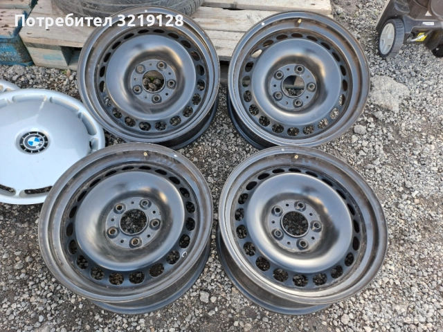 4бр. Оригинални BMW джанти 16" с тасове BMW, снимка 2 - Гуми и джанти - 52280825