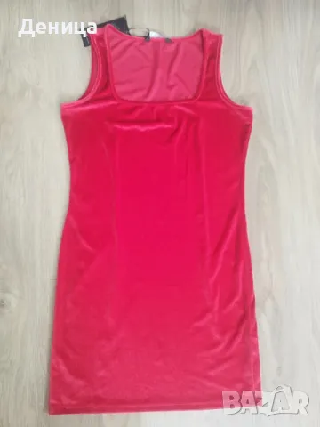 Червена рокля размер Л , снимка 1