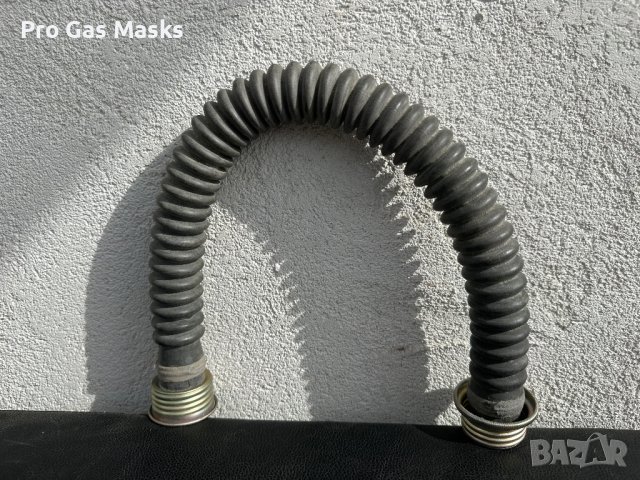 Маркуч за противогаз 40мм само за 8 лв. Нов Не използван Пасва на всички противогази. Гума, снимка 1