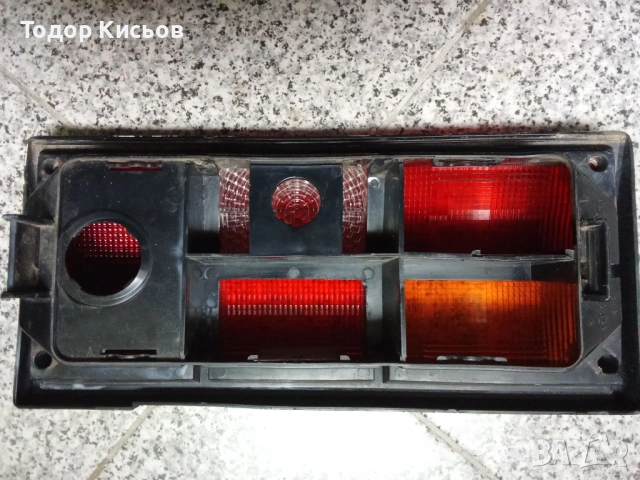 Оригинален десен стоп за Vw Transporter T3 / T25, снимка 3 - Части - 53918147