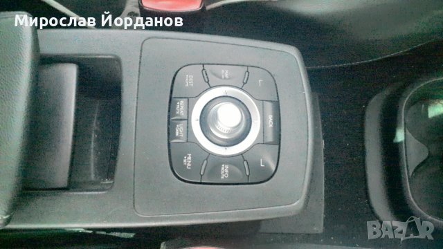 Renault Scenic 1.5 dci, снимка 10 - Автомобили и джипове - 40648077