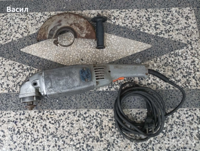 Ъглошлайф , снимка 3 - Куфари с инструменти - 52323536