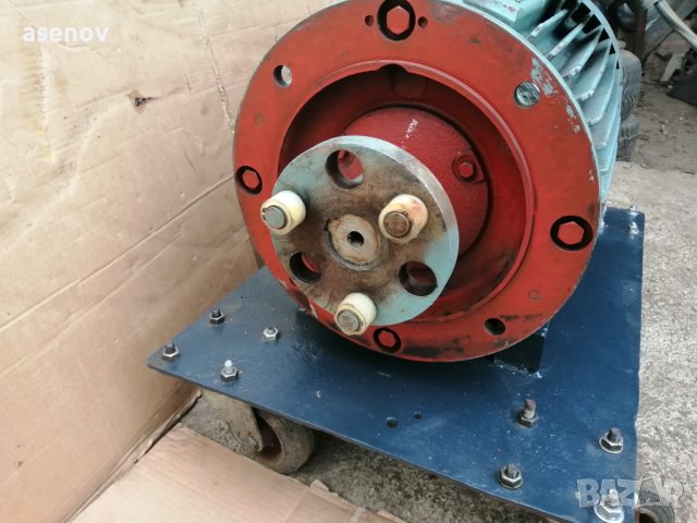 Електрически двигател 22 кв, снимка 3 - Електродвигатели - 40726137