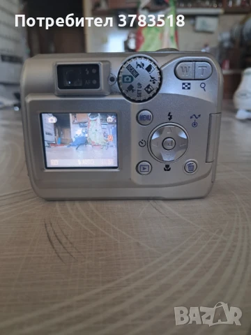 Фотоапарат, снимка 4 - Фотоапарати - 51007854