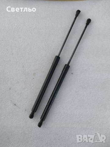 Амортисьори багажник пежо 208 , снимка 1