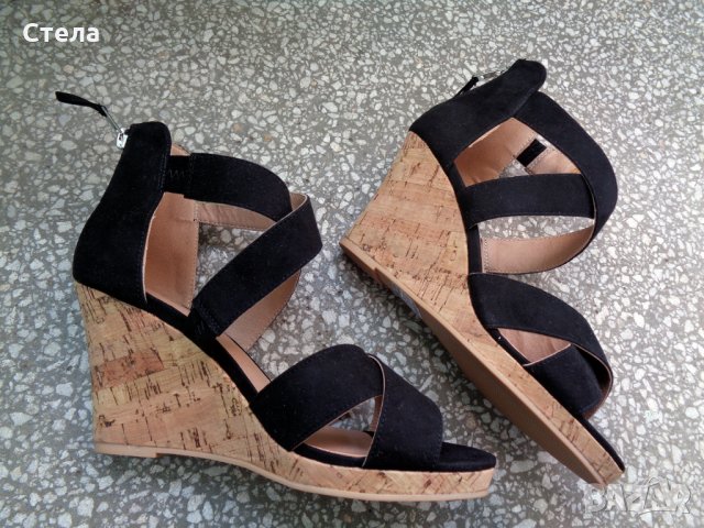 Дамски обувки Cox, нови, черни с беж, снимка 2 - Дамски обувки на ток - 29513806