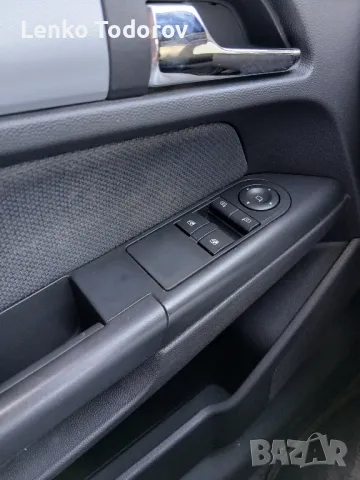 Опел Астра 1.6 бензин 105к.с 2006г, снимка 12 - Автомобили и джипове - 47389446