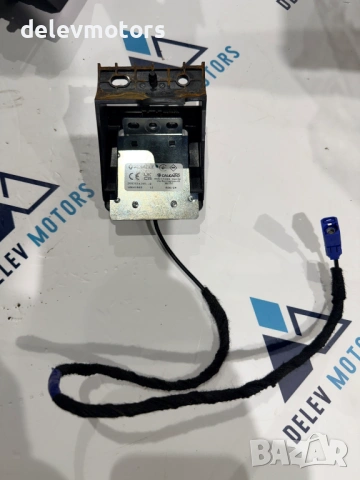 259755470R антена от Dacia Logan 3 1.0 TCe, двигател H4D470, 91 кс, (3KM6), 5ск., 187 km., 2024 г.