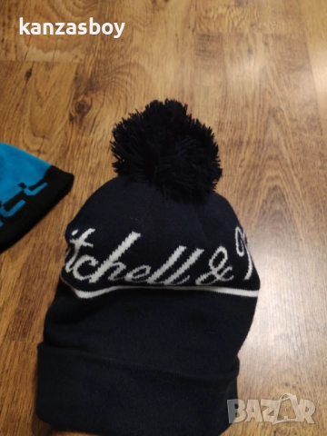 mitchell and ness - зимна фенска шапка КАТО НОВА , снимка 6 - Шапки - 52828484
