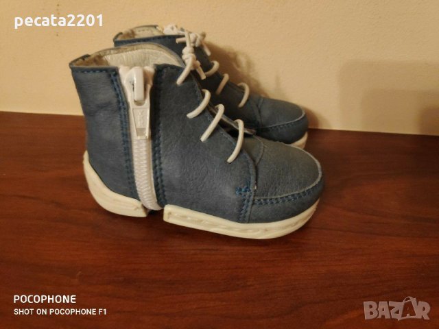 Продавам - буйки за прогождане Колев&Колев номер 15/16, снимка 2 - Бебешки обувки - 29814420