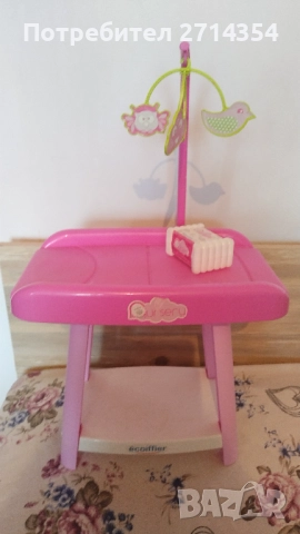 Детска маса за повиване на кукли 