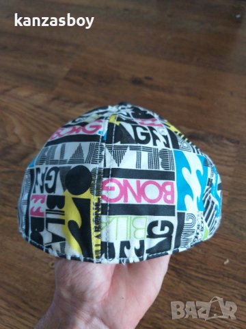billabong - страхотна шапка 100% оригинал отлично състояние универсален р, снимка 6 - Шапки - 36782675