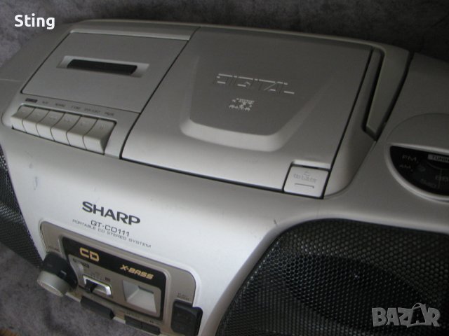 SHARP QT-CD 111 BOOMBOX Радиокасетофон CD от 80те, снимка 2 - Радиокасетофони, транзистори - 39026447