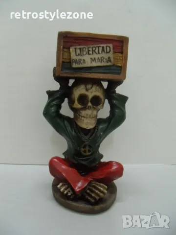 № 7750 стара фигура - LIBERTAD PARA MARIA  - полирезин   - височина 14,5 см , снимка 2 - Други ценни предмети - 47856281