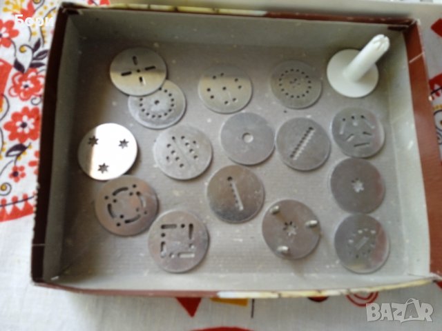 Стар шприц за тесто UNIVERSAL, снимка 8 - Аксесоари за кухня - 37971510