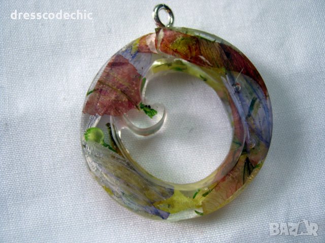 Бижута с естествени цветя 11, снимка 15 - Колиета, медальони, синджири - 29698089