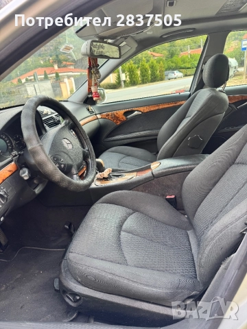 Mercedes Benz E 220 CDI, снимка 12 - Автомобили и джипове - 51688101