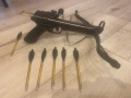Продавам арбалет със стрели, снимка 2