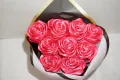 Чисто Нов Ръчно Изработен Букет От 9 Вечни Розови Рози, снимка 2