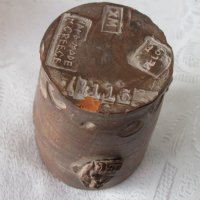 Стара чаша керамика, с театрални маски и печати, снимка 10 - Други - 31812702