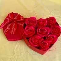 Кашпи с ароматни сапунени рози, снимка 7 - Подаръци за жени - 44222905