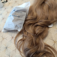 Качествена гъста светло кестеняво пепелен цвят перука, снимка 9 - Аксесоари за коса - 44570016