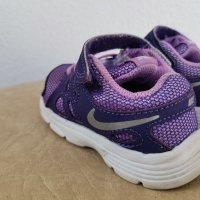 Детски маратонки Nike Revolution 2, снимка 2 - Детски маратонки - 30160918