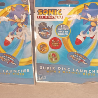 Фигурки,ключодържател и хвърчащи дискове на Sonic и Star wars, снимка 1 - Фигурки - 44566828
